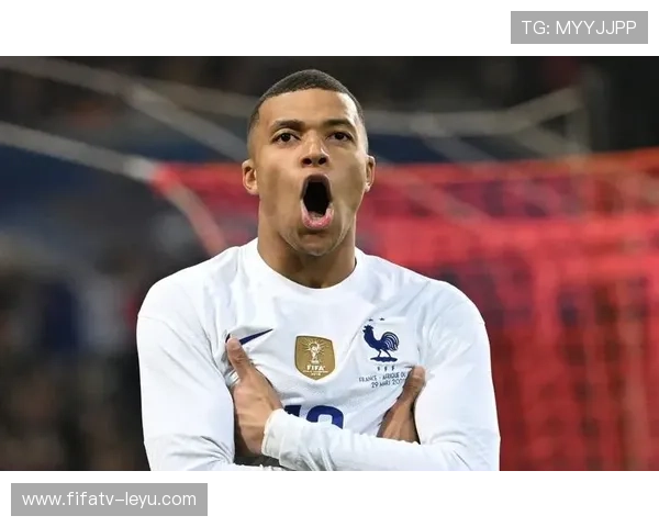 姆巴佩与巴黎关系趋紧 未来动向再掀关注