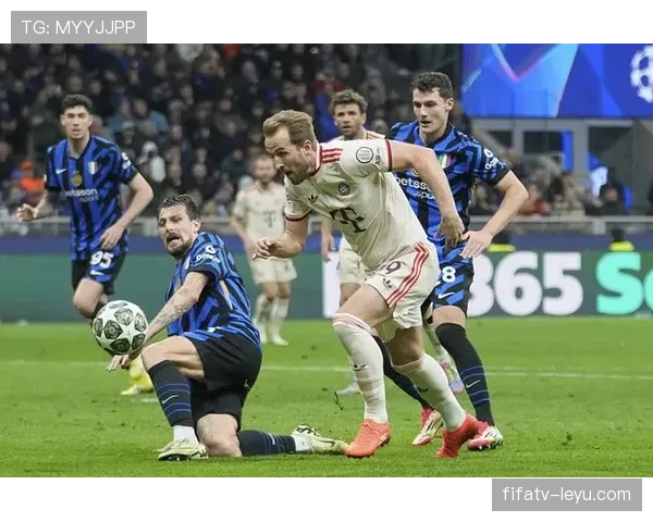 帕瓦尔精准防守站位筑起防线,助球队力保球门不失 帕瓦尔精准防守站位筑起防线,助球队力保球门不失