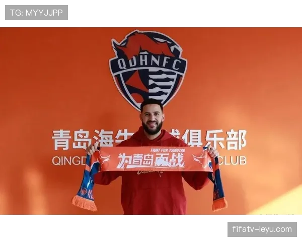 新赛季风云再起:明星球员转会引爆联盟,夺冠热门成焦点 新赛季风云再起:明星球员转会引爆联盟,夺冠热门成焦点