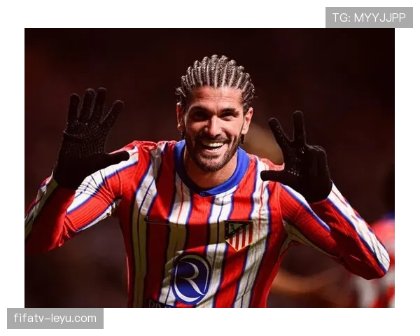 德保罗稳健发挥助阿根廷中场持续推进 德保罗稳健发挥助阿根廷中场持续推进